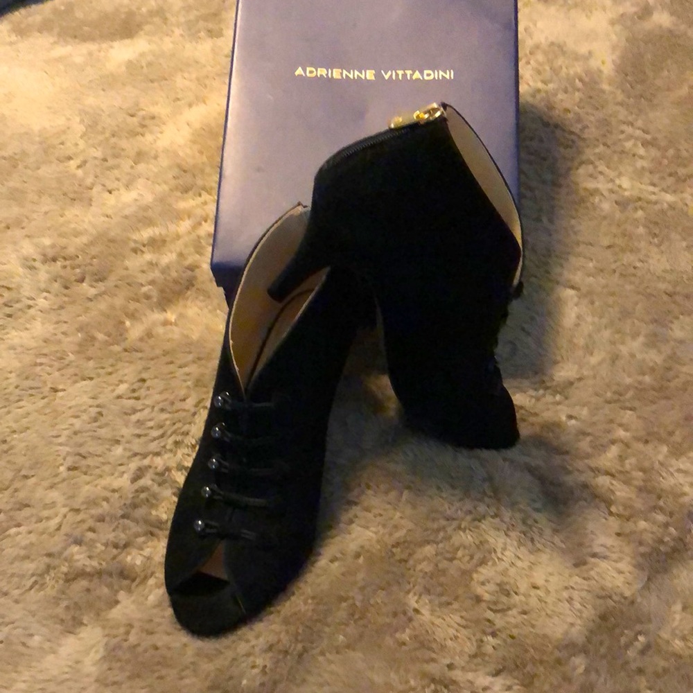 ADRIENNE VITTADINI SUEDE HEELS - Brand New!